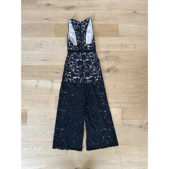 Alice + Olivia - Chels Deep V Sleeveless Wide Leg Lace Jumpsuit in Black & Beige - Picture 5 of 6